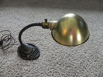 Vintage Eagle Gooseneck Desk Lamp Cast Iron Base