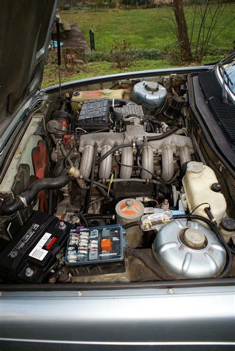 bmw   door sedan engine