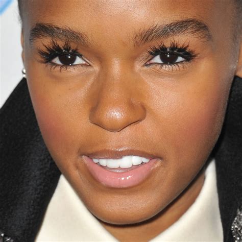 Janelle Monae's Makeup Photos & Products | Steal Her Style