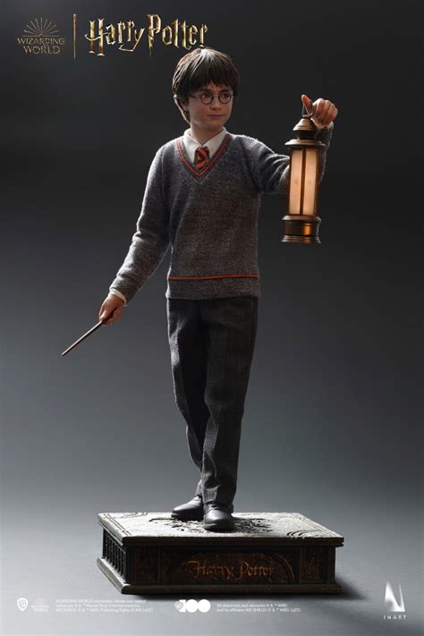 NEW PRODUCT: INART: 1/6 Scale Harry Potter (School Uniform) (Standard ...