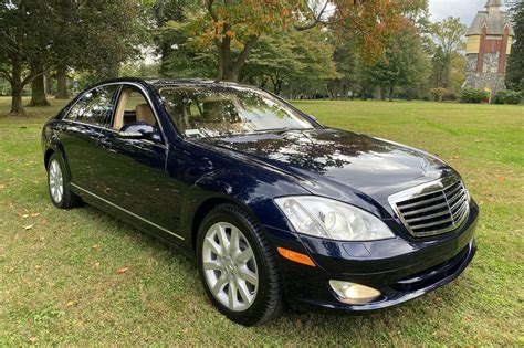 16k Mile 2007 Mercedes Benz S550 4matic For Sale On Bat Auctions Sold For 30 999 On December