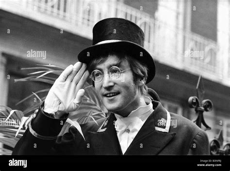 John Lennon 1966 Fotografías E Imágenes De Alta Resolución Alamy