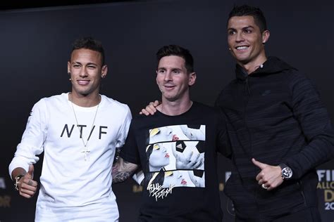 Cristiano Ronaldo Messi Y Neymar Los Tres Futbolistas Mejor Pagados