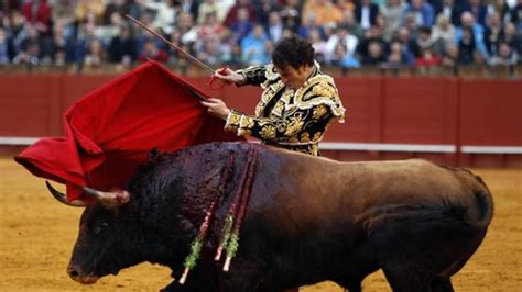 La Corrida De Toros De Finito De C Rdoba Lea Vicens Y Roc O Romero En