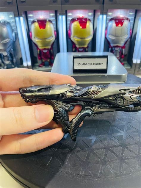 DC JUSTICE LEAGUE HOT TOYS 1 6 SCALE MMS456 BATMAN PARADEMON GUN WEAPON Hobbies Toys Toys