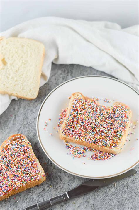 Easy Fairy Bread Recipe Recipe Fairy Bread Australian Snacks Breakfast Dessert