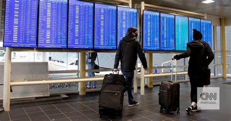 Greve Nos Aeroportos No Natal E No Fim De Ano Mant M Se Ap S Reuni O