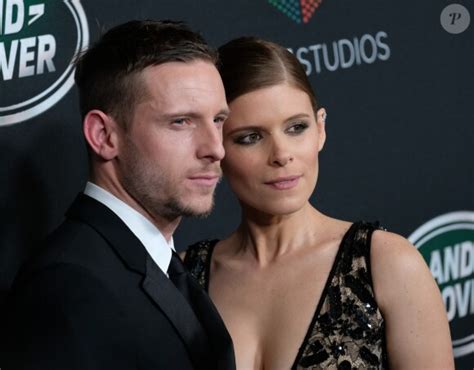 Photo Kate Mara et sa femme Jamie Bell à la soirée AMD British