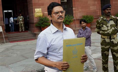 IPS Officer Amitabh Thakur, Among 2 Other Officers Forced To Retire In ...