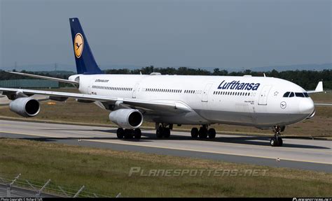 D AIGL Lufthansa Airbus A340 313 Photo By Richard Toft ID 1401717