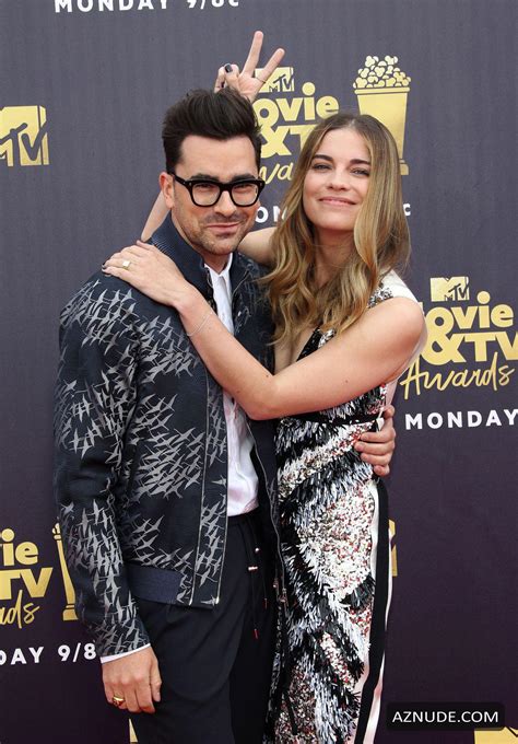 ANNIE MURPHY Nude AZNude