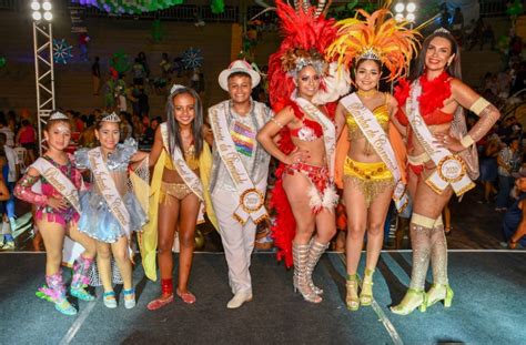 Carnaval J Tem Sua Corte Rainha Da Escola Unidos