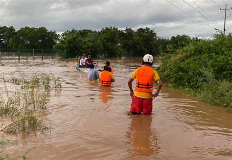 Cuatro Familias De Villa Uni N Que Se Encontraban En Riesgo Fueron