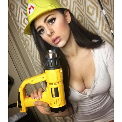 Azzyland Nude Photos Videos