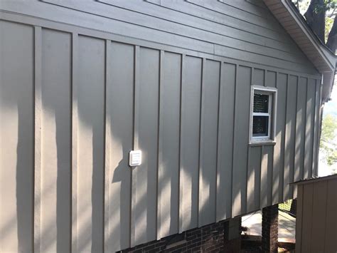 Lake Wylie Home Gets Hardie® Plank Board And Batten Siding Board And Batten Exterior Ranch