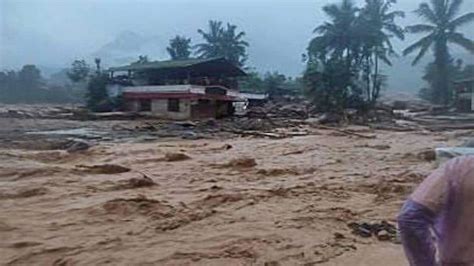 Wayanad Landslide Tragedy 63 Dead Hundreds Trapped As Heavy Rains