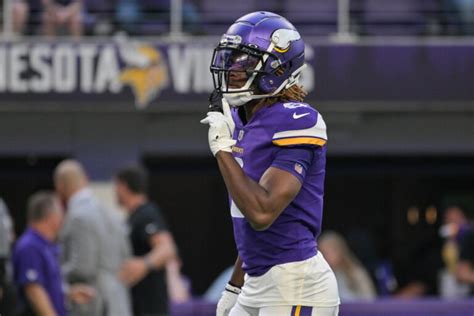 Bold Minnesota Vikings Training Camp Predictions Including Lewis