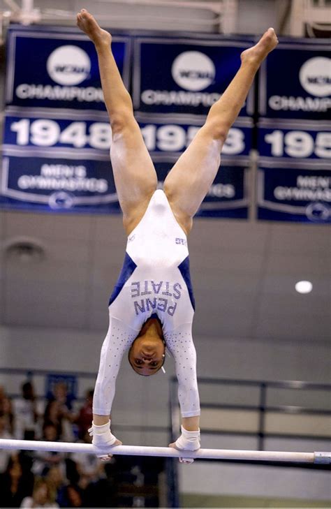 Pin By Oscar Ramirez On Mmmmmm Female Gymnast Gymnastics Photos Gymnastics Photography