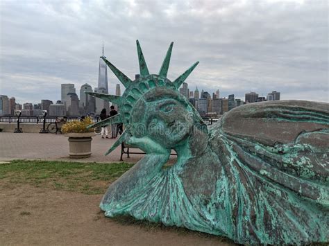 Reclining Statue Of Liberty 2024 Joye Ruthie