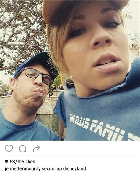 Pin by Khari Maxwell on Jennette McCurdy | Jennette mccurdy, Disneyland