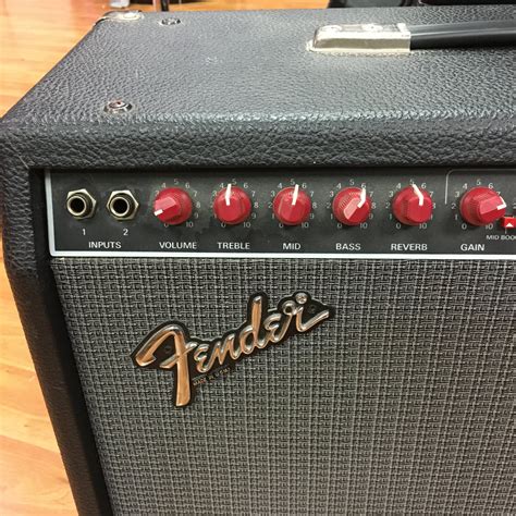 Fender Princeton Chorus Red Knob - Evolution Music