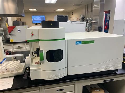 Perkin Elmer ICP OES Model Optima 8000DV LabX