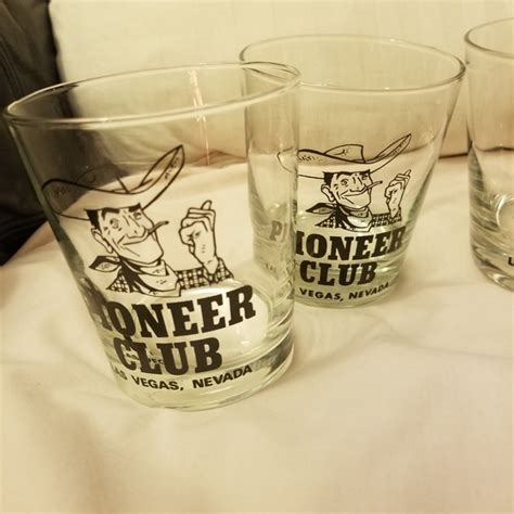 Other | Vintage 5s Vegas Vic Pioneer Club Bar Glasses | Poshmark