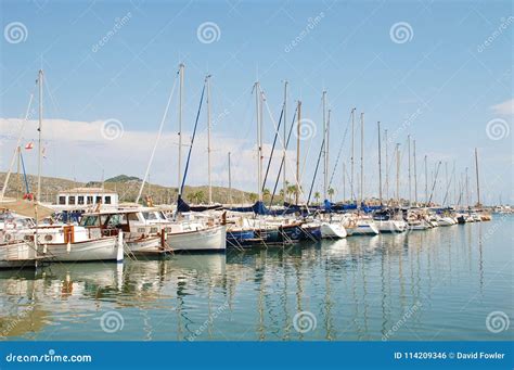 Puerto Pollensa Marina, Majorca Editorial Photo - Image of coastline ...