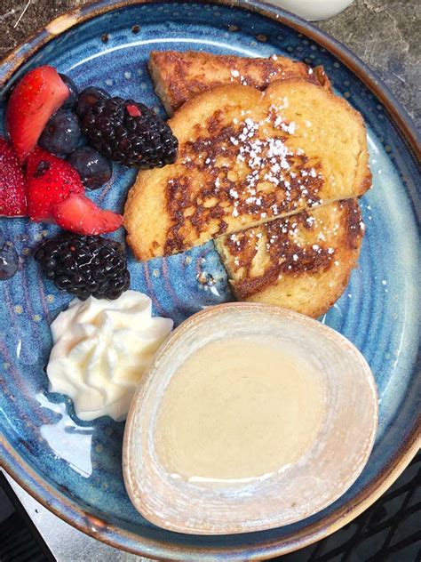 Agora Brunch Review by Bottomless Bros DC