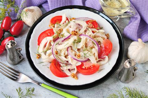 Салат с кальмарами и фенхелем - пошаговый рецепт с фото на Повар.ру