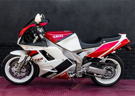 Yamaha Fzr Rad Sportbikes Suzuki Gsx Year Classic