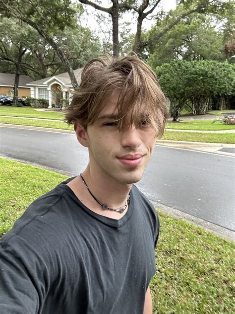 TW Pornstars - 3 pic. Chase. Twitter. Walking my dog in the rain… who’s