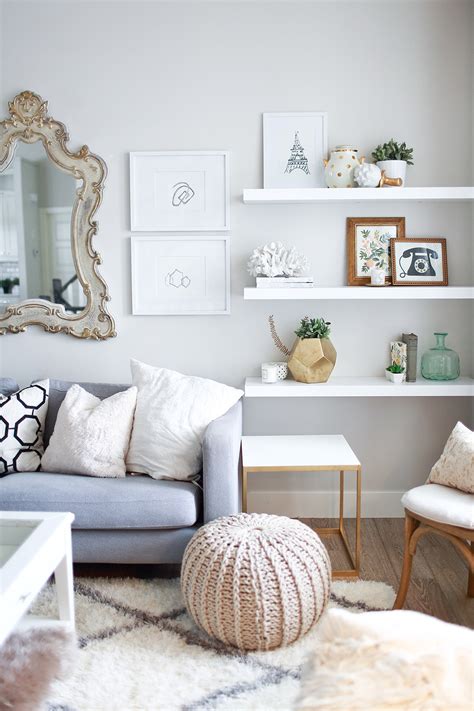 The Ultimate Shelf Styling Tips That Experts Stick To