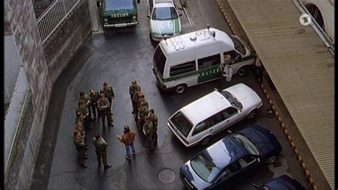 IMCDb Org 1991 Volkswagen Transporter Hochdach Typ 2 T4 In Tatort