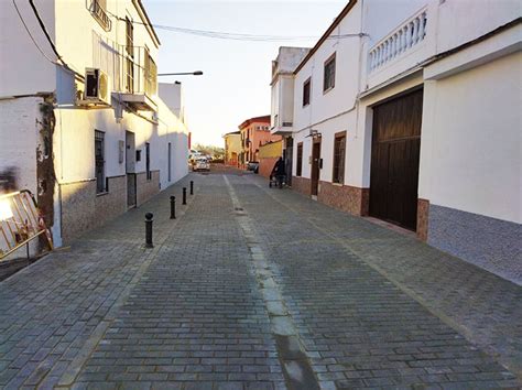 Concluidas Las Obras De Repavimentaci N De La Calle Pinta