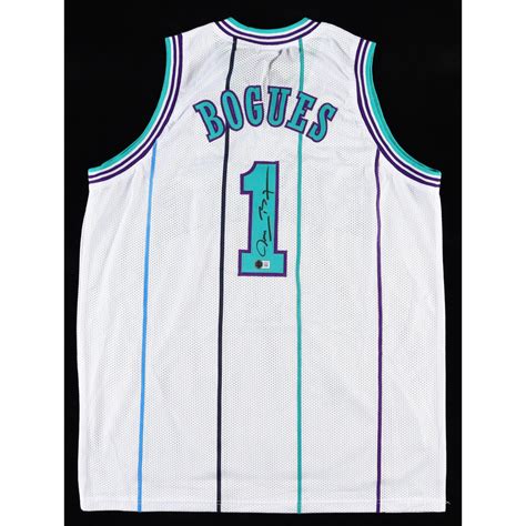 Muggsy Bogues Signed Jersey Beckett Pristine Auction