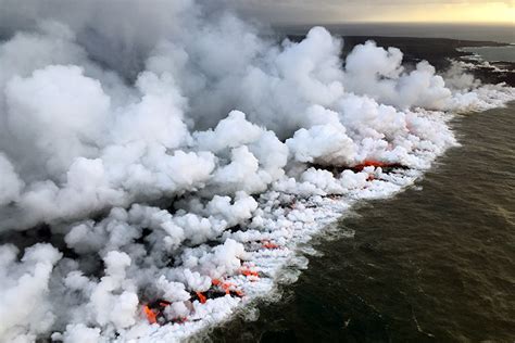 Kīlauea Volcano Lava Flow Ocean Entry - ccPixs.com