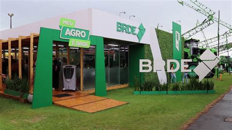 Brde Assina R Milh Es Em Contratos E Repasses De Recursos No Show