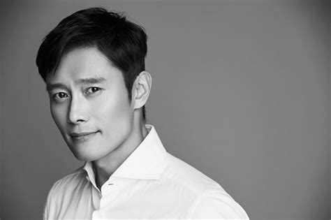 Korean Actor Lee Byung Hun Wins US Award For Asian Entertainer The