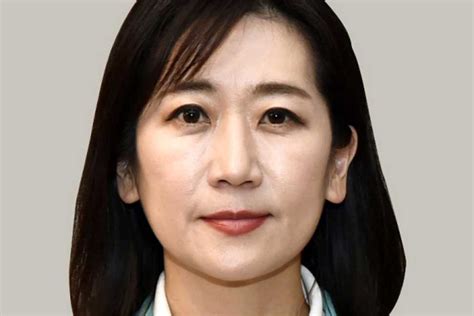 松川るい女性局長が辞表 自民、仏研修中の写真批判され サンスポ