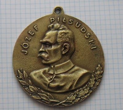 WIELKI MEDAL PLAKIETA JÓZEF PIŁSUDSKI 11365308530 oficjalne