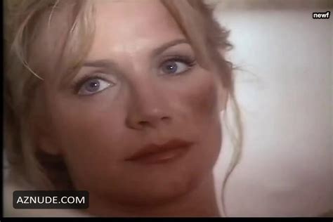 SHANNON TWEED Nude AZNude