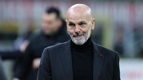 Milan Genoa Pioli Spero Di Avere Ibra Per Il Finale Di Stagione