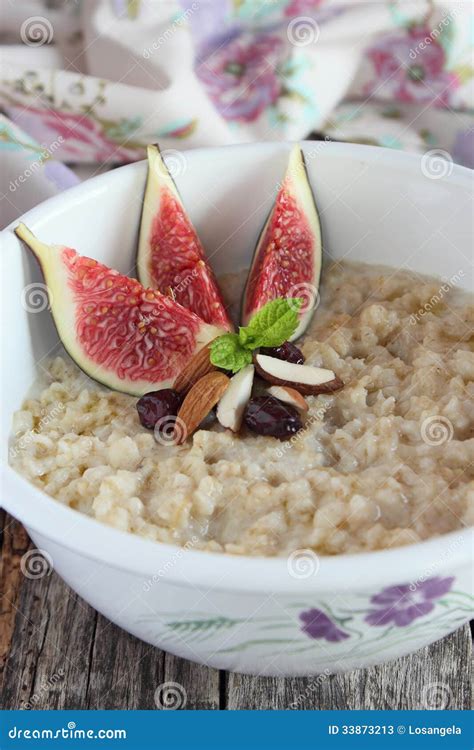 Oatmeal Porridge Stock Photos Image 33873213