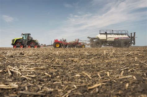 xerion  series    hp world agritech