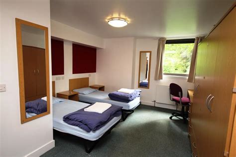 Perth Youth Hostel in Perth, Scotland - Find Cheap Hostels and Rooms at Hostelworld.com