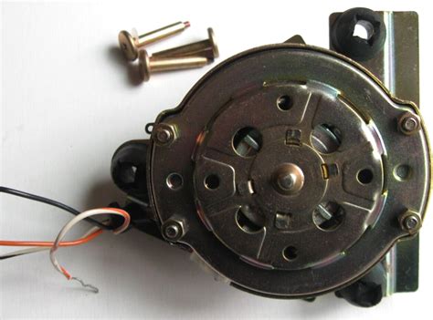 Akai Ap B C Turntable Part Motor With Pulley Ebay