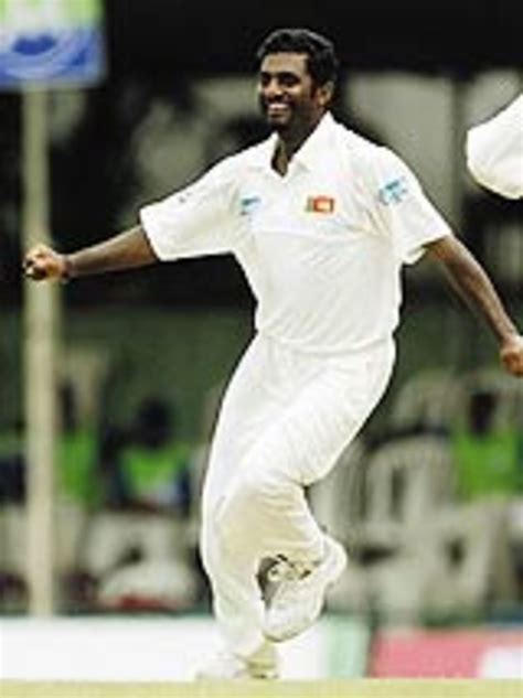 Muttiah Muralitharan is ecstatic after picking up his 500th Test wicket ...