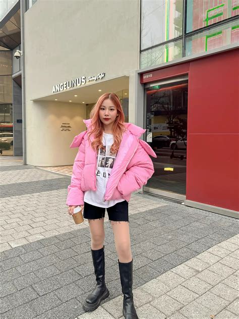 Ootd Pink Winter Pink Compliment💕 Gallery Posted By Sinderstory Lemon8