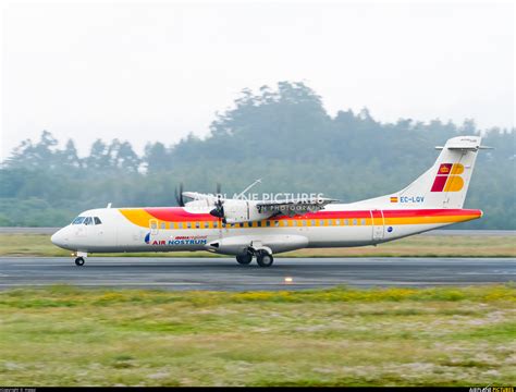 Ec Lqv Air Nostrum Iberia Regional Atr All Models At Santiago